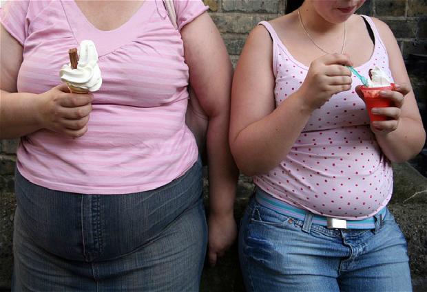 Ожирение в 30 лет приводит к слабоумию, доказали ученые