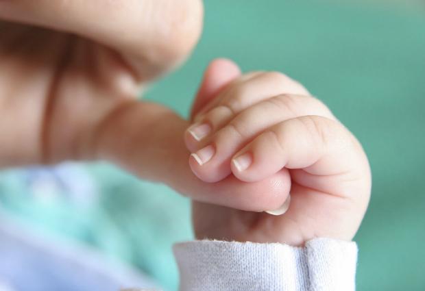 Впервые женщина с пересаженной маткой стала мамой