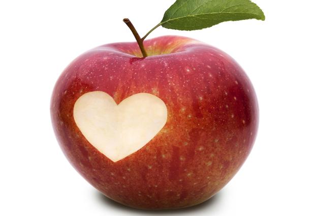 Инфаркта можно избежать, употребляя яблоки