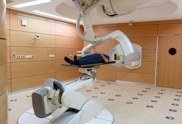 Спинальные опухоли: углеродно-ионная радиотерапия признана безопасной и эффективной
