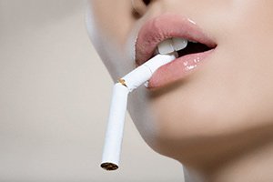 Женщины не боятся последствий курения