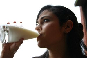 Маложирные молочные продукты могут привести к бездетности