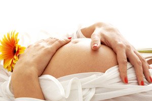 Женщины с пересаженной маткой смогут забеременеть