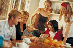 Британские семьянины проводят с семьей меньше часа в день