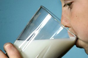 Молоко помогает при детском аутизме