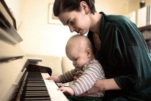Занятия музыкой в детском возрасте защищают от старческого слабоумия