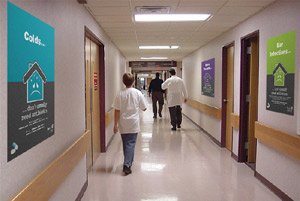 Больничные коридоры заполняются медсестрами-роботами