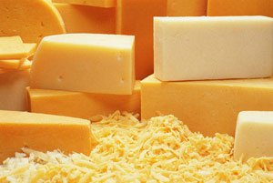 Грипп и простуду предотвратит обычный сыр