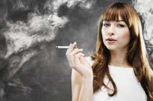 Секреты ухода за собой для курящих женщин