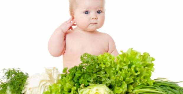Приучить ребенка есть овощи и фрукты проще, чем кажется