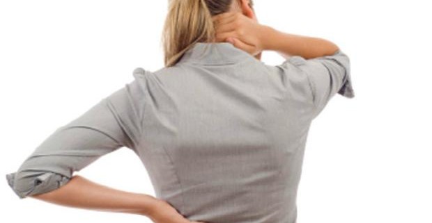 Ученые выяснили, что бессонница может вызывать боли в спине