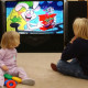 Привычка смотреть телевизор делает детей будущими домоседами