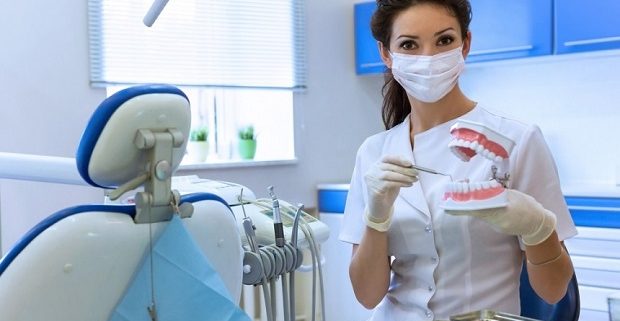 «Два дантиста» - это современное оснащение и опытные врачи