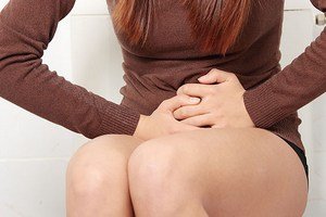 Синдром раздраженного кишечника: причины происхождения, прямые и косвенные симптомы