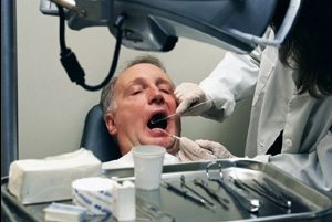 На приеме у стоматолога